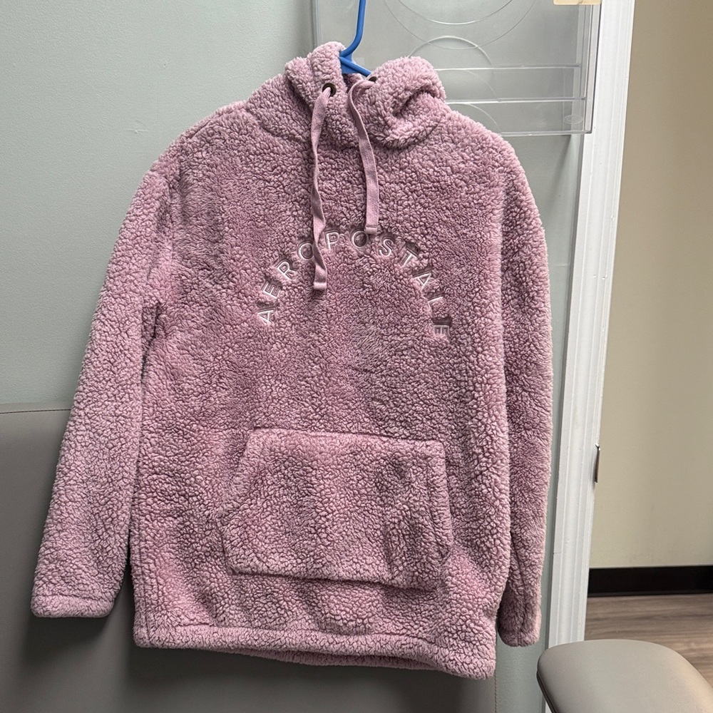 Aeropostale Adults lavender Sherpa Pullover